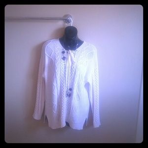 Off white knitted sweater